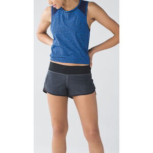 Lululemon Speed Short
Heathered Black / Black / Lakeside Blue Sz 6
